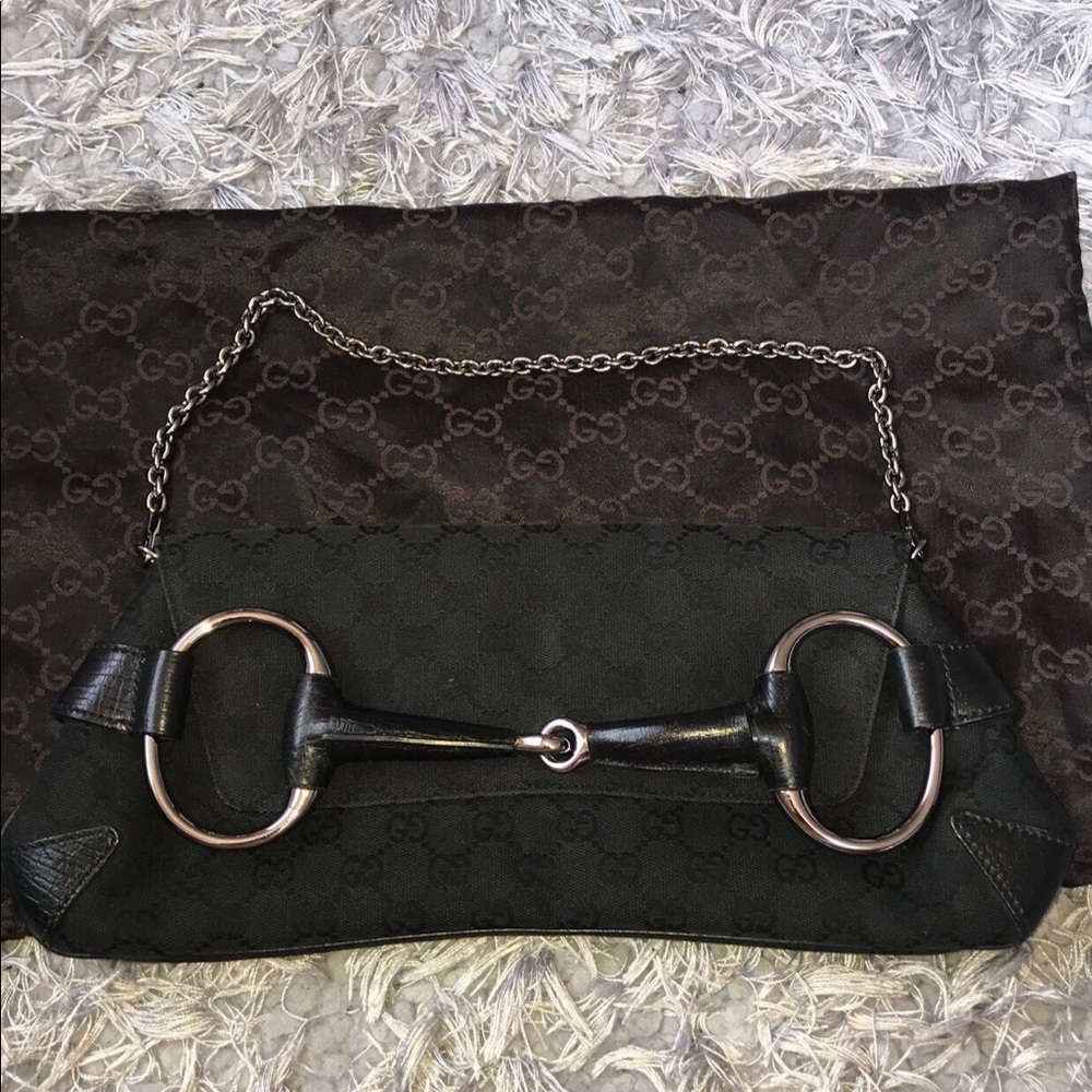 Authentic Gucci purse with dustbag.